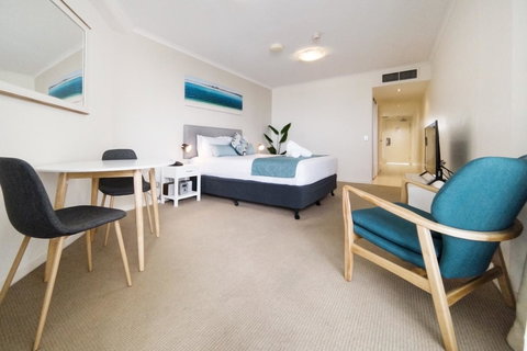Ocean Views Resort Caloundra - Accommodation Directory 24