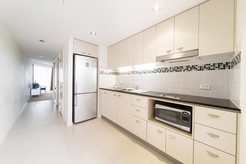 Ocean Views Resort Caloundra - Accommodation Directory 23