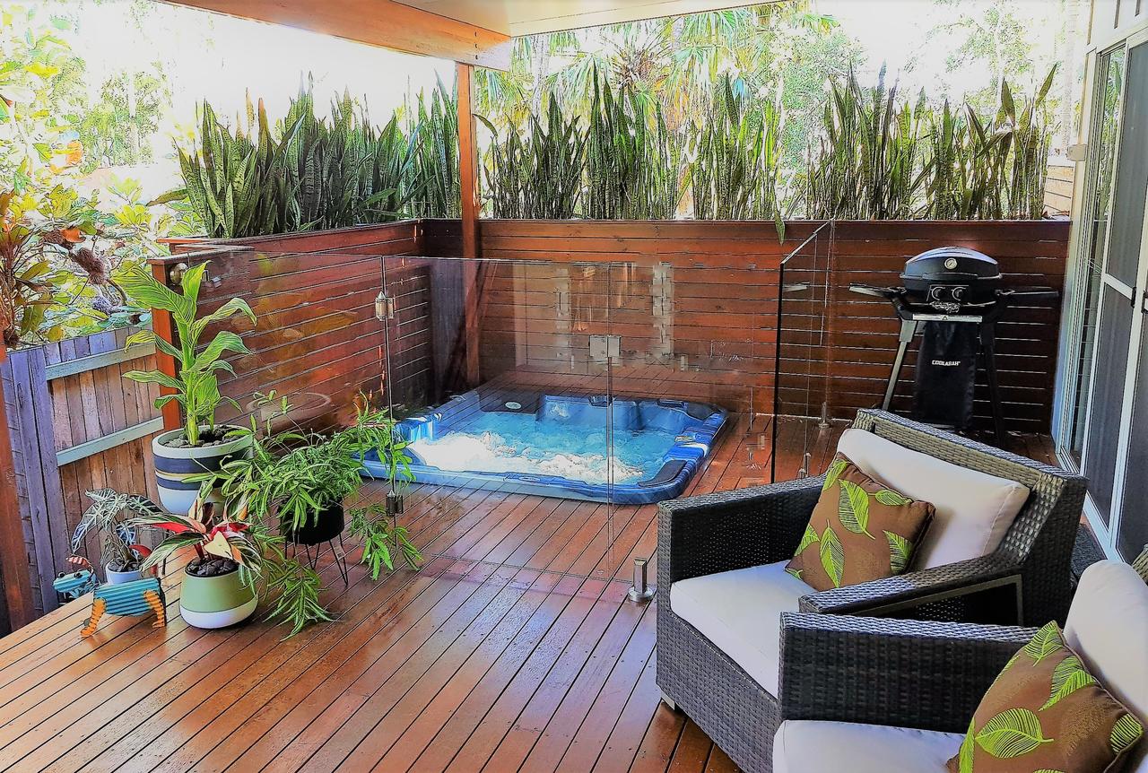Coolum Beach QLD Accommodation Directory