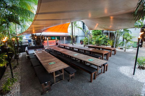 Mad Monkey Central - Accommodation Directory 11