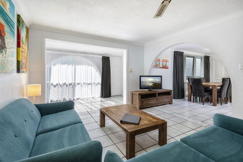 The Beach Motel Hervey Bay - Accommodation Directory 23
