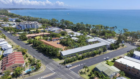 The Beach Motel Hervey Bay - Accommodation Directory 40