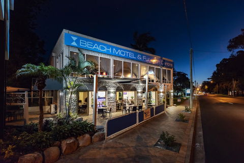 The Beach Motel Hervey Bay - Accommodation Directory 16