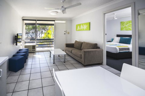 The Beach Motel Hervey Bay - Accommodation Directory 35