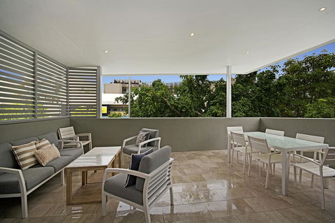 Jacaranda Noosa - Accommodation Directory 23