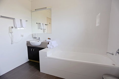 Drovers Motor Inn - Accommodation Directory 12