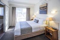 Book Emerald Accommodation Vacations Accommodation Directory Accommodation Directory