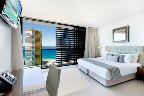 Oracle Resort Broadbeach - Gclr - Accommodation Directory 5