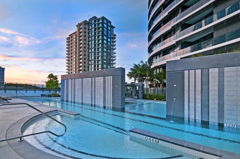 Oracle Resort Broadbeach - Gclr - Accommodation Directory 29