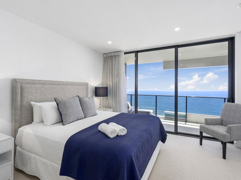 Oracle Resort Broadbeach - Gclr - Accommodation Directory 26