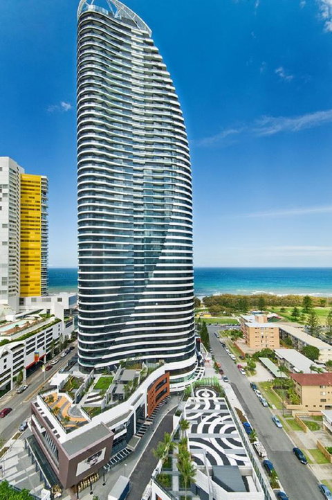 Oracle Resort Broadbeach - Gclr - Accommodation Directory 9