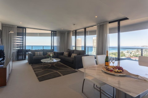 Oracle Resort Broadbeach - Gclr - Accommodation Directory 27