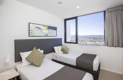 Qube Broadbeach - Accommodation Directory 2