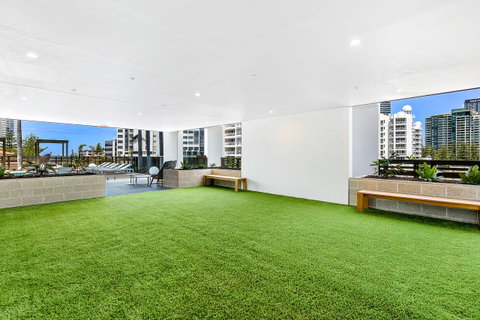 Qube Broadbeach - Accommodation Directory 23