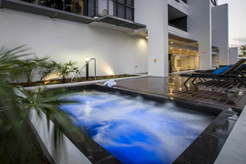 Synergy Broadbeach - Official - Accommodation Directory 5