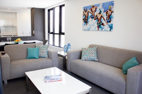 Synergy Broadbeach - Official - Accommodation Directory 10