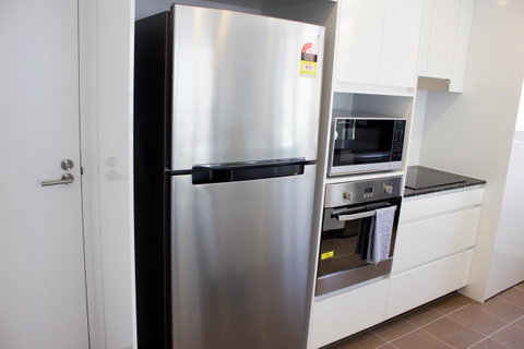 Synergy Broadbeach - Official - Accommodation Directory 18