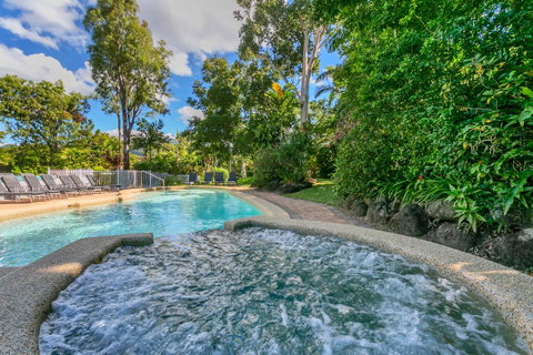 Roydon Beachfront Apartments - Accommodation Directory 16