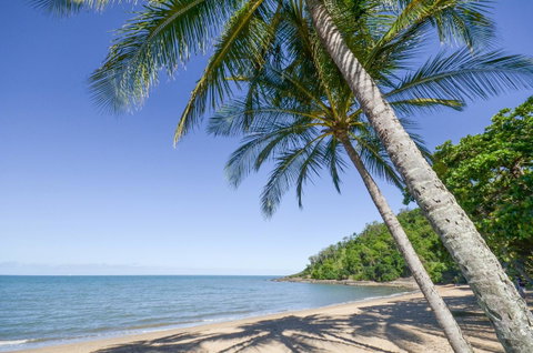 Roydon Beachfront Apartments - Accommodation Directory 26