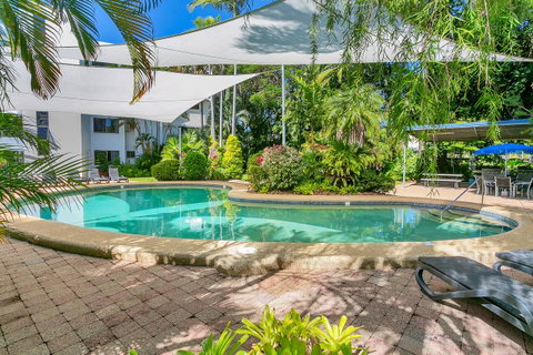 Roydon Beachfront Apartments - Accommodation Directory 12