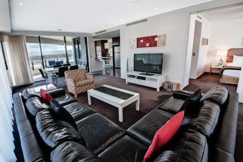 The Wave Resort - Accommodation Directory 15