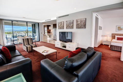 The Wave Resort - Accommodation Directory 33