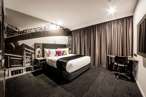 Sage Hotel James Street - Accommodation Directory 5