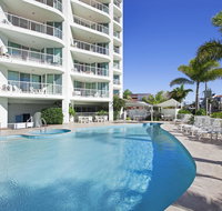 Crystal Bay On The Broadwater - Accommodation Directory