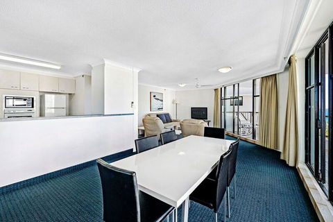 ULTIQA Beach Haven On Broadbeach - Accommodation Directory 37
