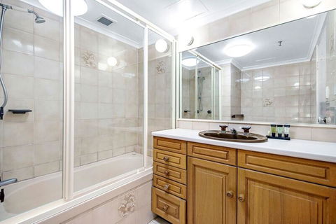 ULTIQA Beach Haven On Broadbeach - Accommodation Directory 39
