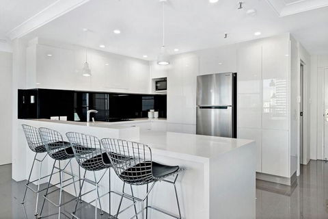 ULTIQA Beach Haven On Broadbeach - Accommodation Directory 9
