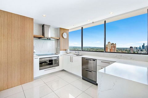 ULTIQA Beach Haven On Broadbeach - Accommodation Directory 15