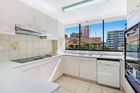 ULTIQA Beach Haven On Broadbeach - Accommodation Directory 41