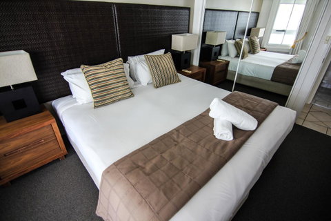 The Phoenician Resort - Accommodation Directory 31