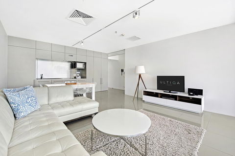 ULTIQA Air On Broadbeach - Accommodation Directory 24