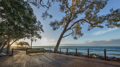 Oaks Hervey Bay Resort And Spa - Accommodation Directory 5
