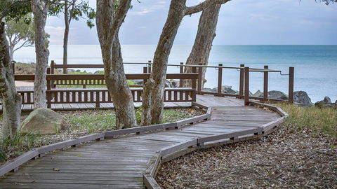 Oaks Hervey Bay Resort And Spa - Accommodation Directory 4