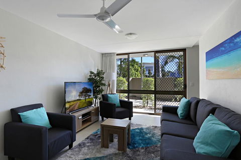 Kananda Beach House - Accommodation Directory 1