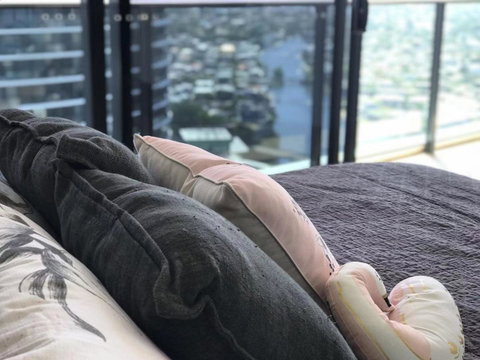 Luxury 3 Bedroom In Heart Of Broadbeach - Accommodation Directory 17