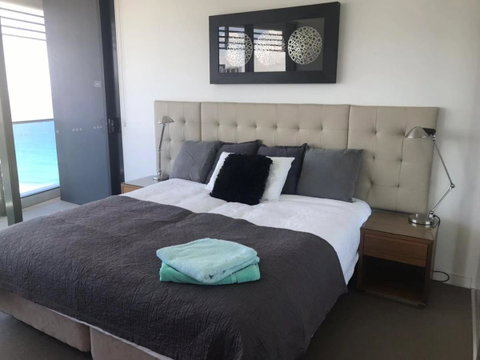 Luxury 3 Bedroom In Heart Of Broadbeach - Accommodation Directory 20