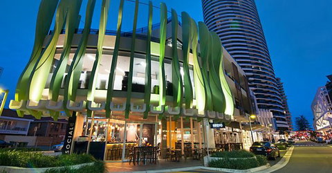 Luxury 3 Bedroom In Heart Of Broadbeach - Accommodation Directory 10