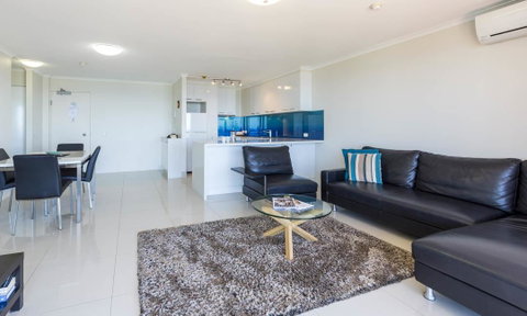 South Pacific Plaza - Official - Accommodation Directory 32