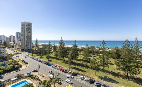 South Pacific Plaza - Official - Accommodation Directory 35