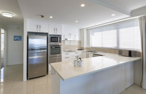 South Pacific Plaza - Official - Accommodation Directory 1