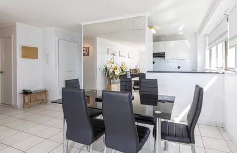 South Pacific Plaza - Official - Accommodation Directory 19