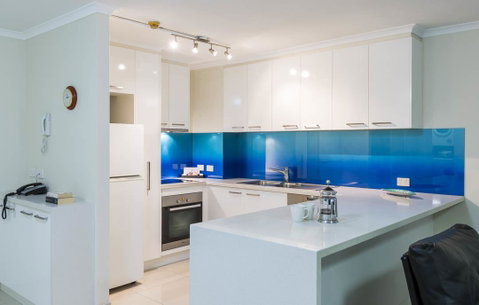 South Pacific Plaza - Official - Accommodation Directory 37
