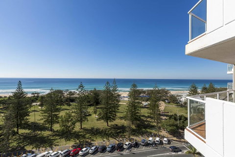 South Pacific Plaza - Official - Accommodation Directory 13