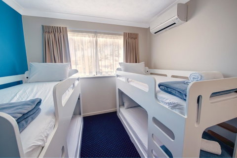 Turtle Beach Resort - Accommodation Directory 29