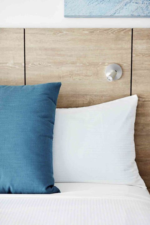 Novotel Cairns Oasis Resort - Accommodation Directory 18