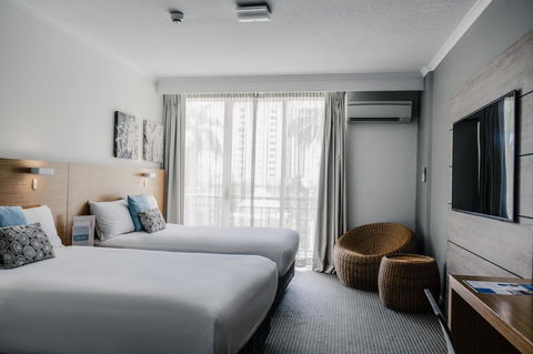 Novotel Cairns Oasis Resort - Accommodation Directory 3